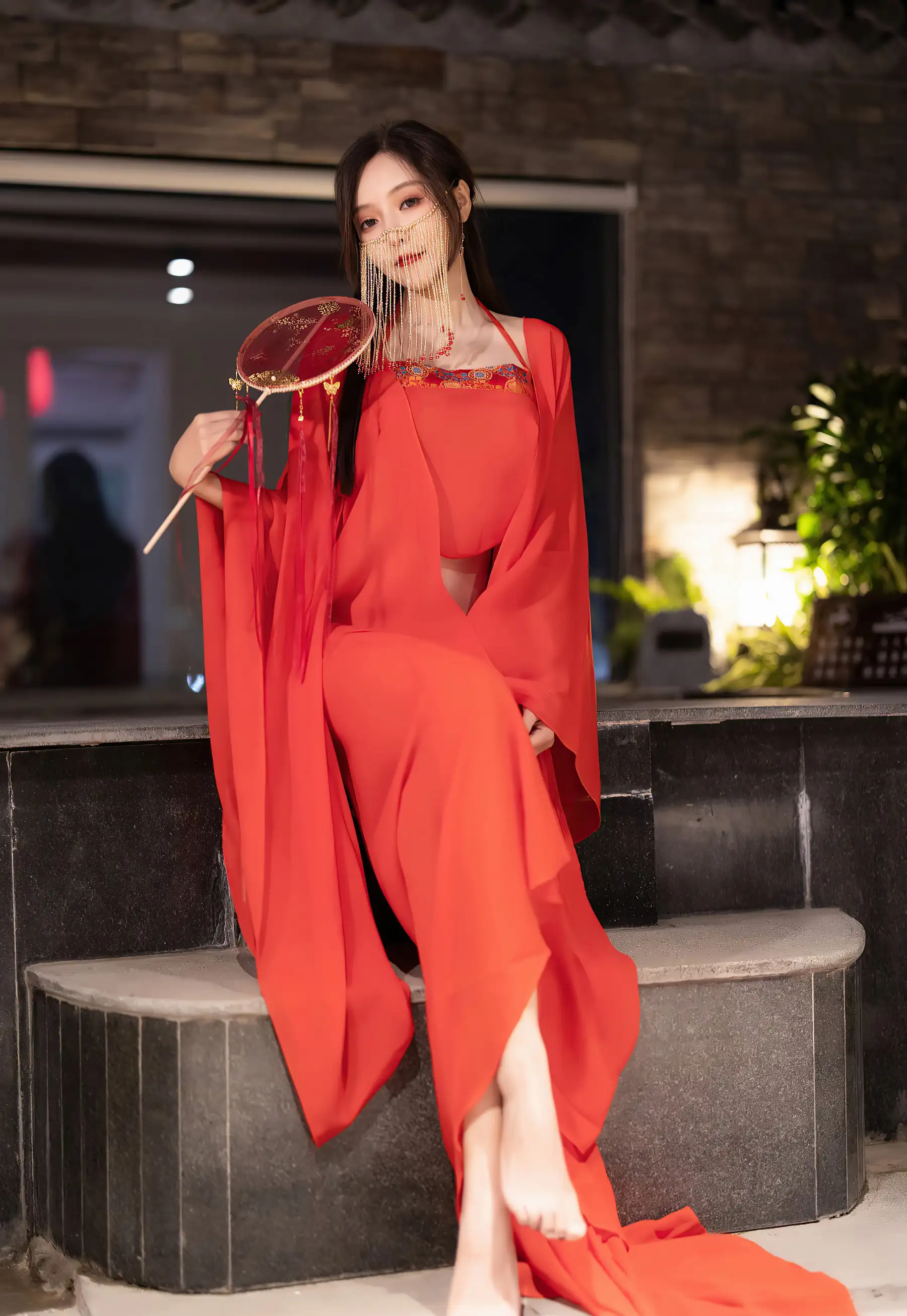 王馨瑶yanni 白色吊带日常家居风 日系温柔私房写真 高清模特摄影作品 2025最新合集