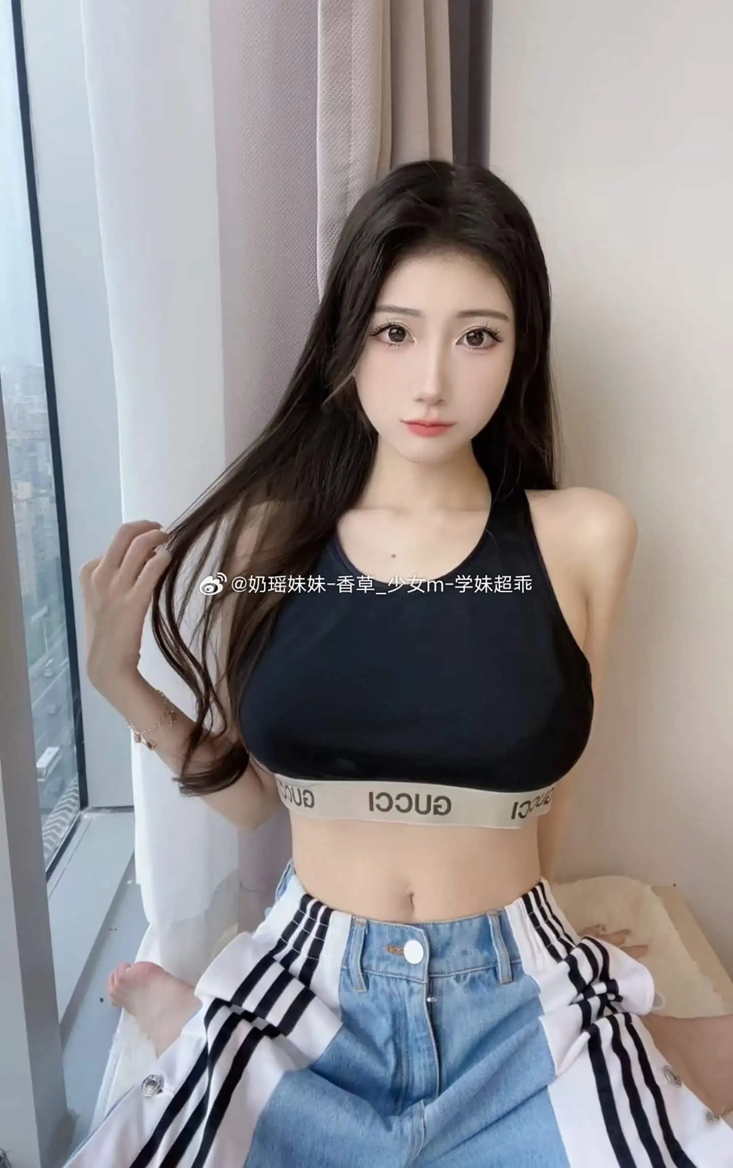 九尾狐狸M 香草少女白色吊带私房写真 甜美狐系自然光摄影