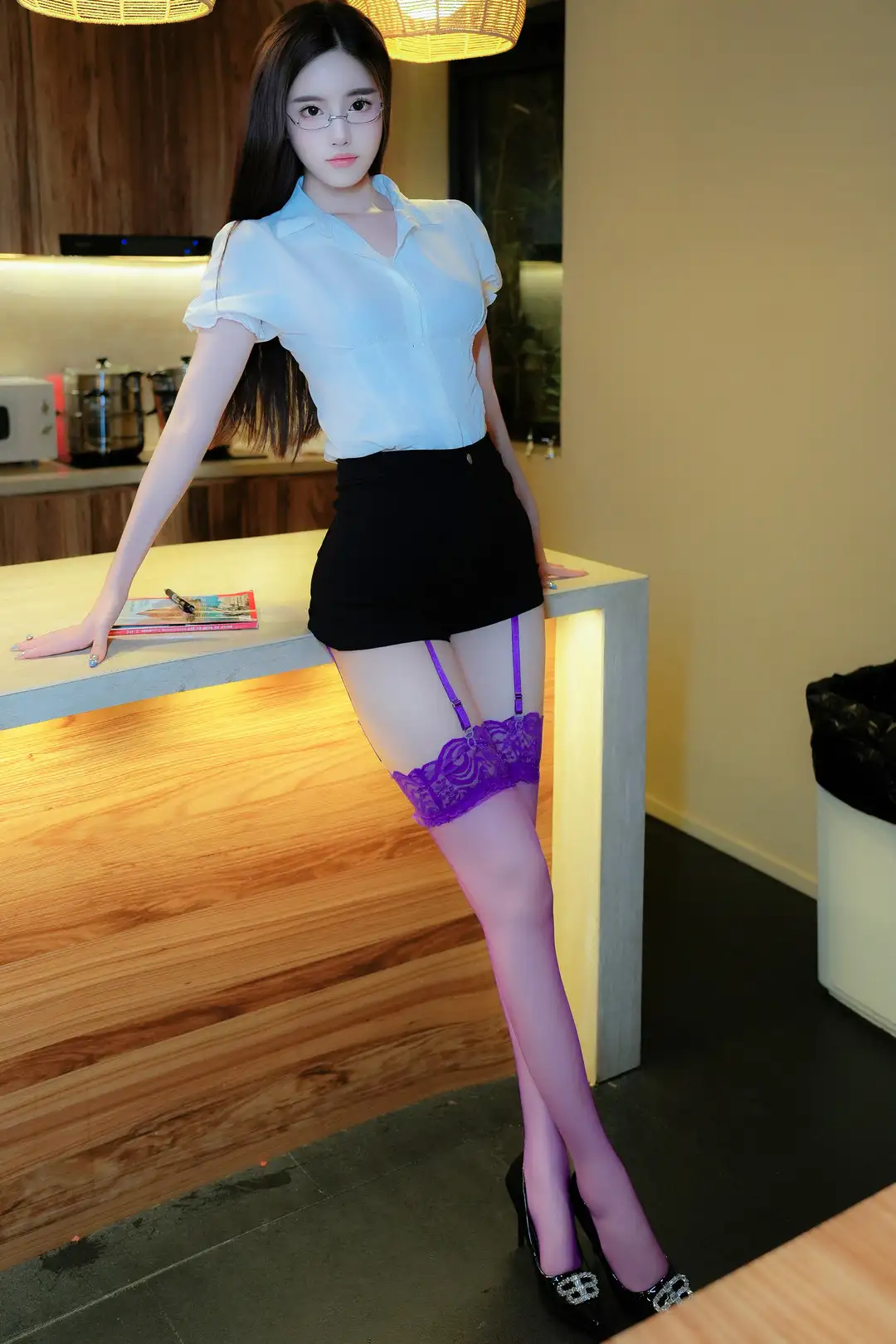 晚苏susu (2) 晚苏susu 白色吊带温柔御姐私房写真 高级细腻摄影