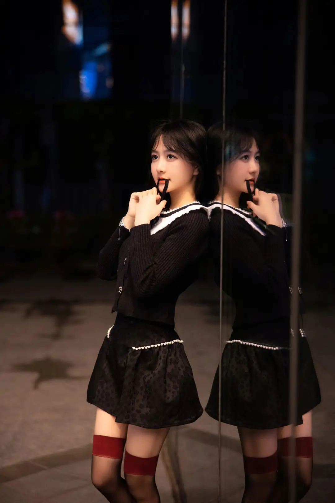 谢小蒽 谢小蒽 2026湿身活力甜辣私房写真 高清火辣作品 - 老猫摄影